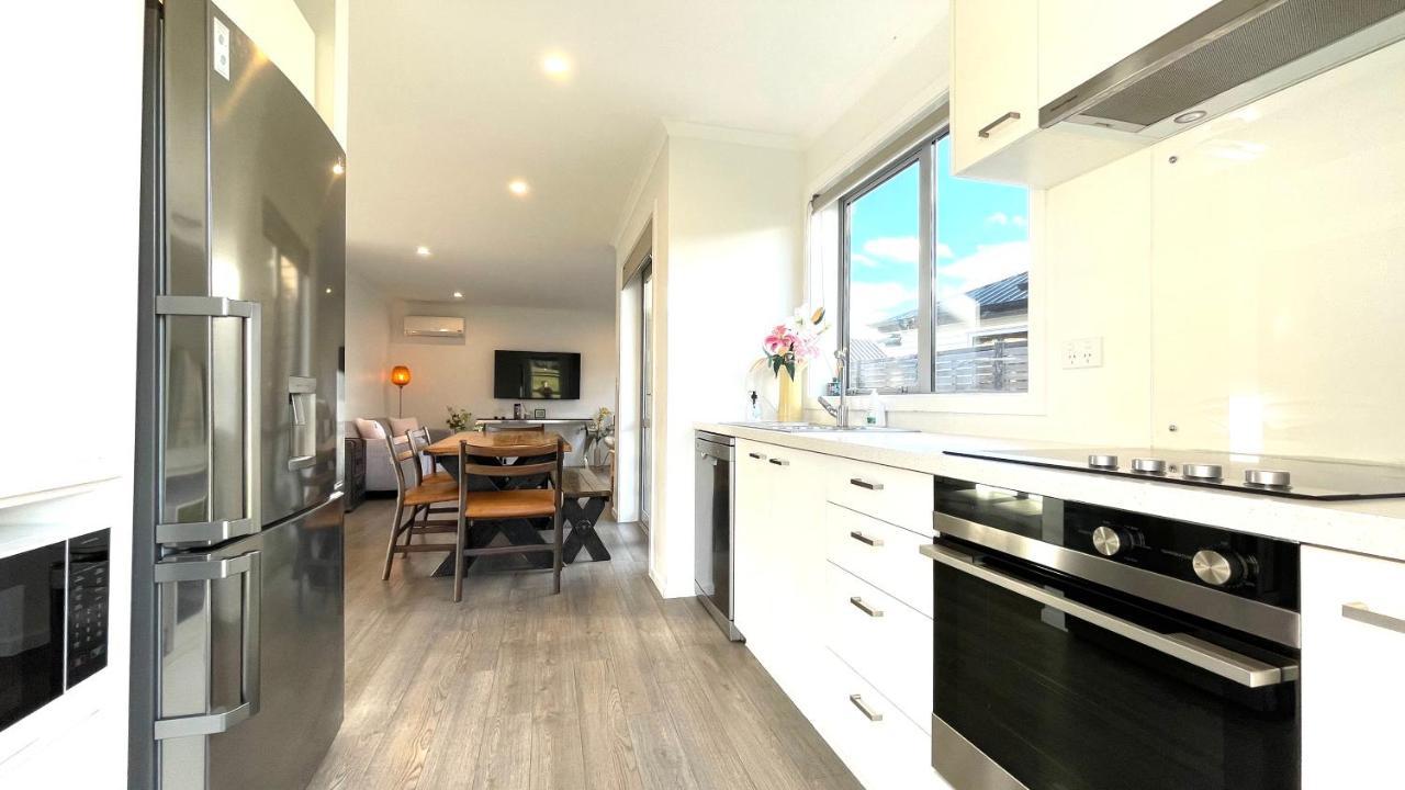 Modern Living Villa Куийнстаун Екстериор снимка